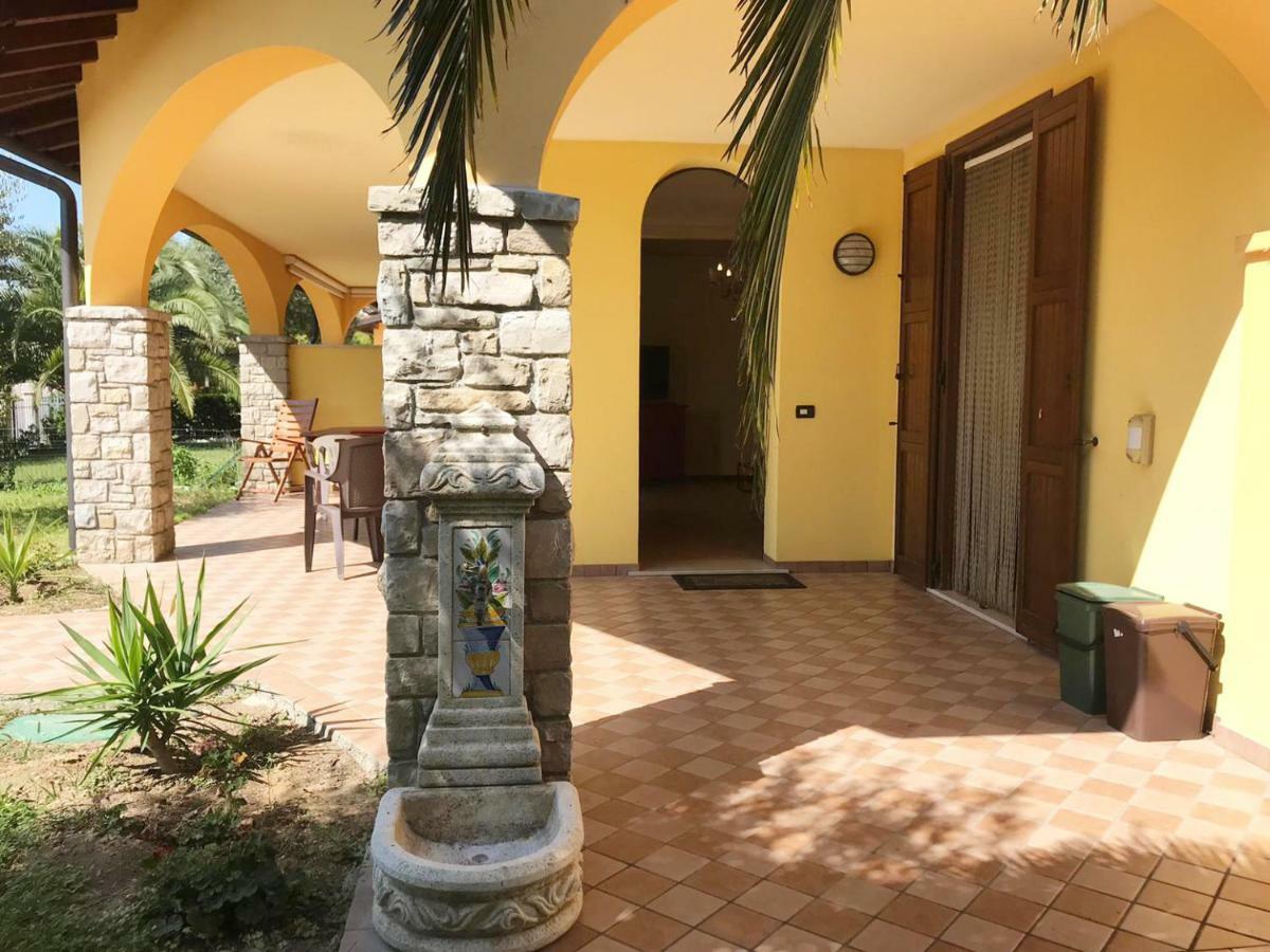Villa The Sweet Rose With Pool Manerba del Garda Exterior photo